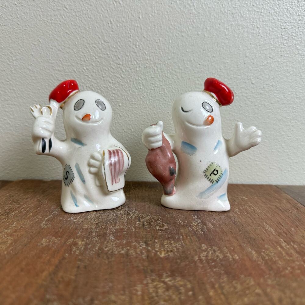 Japan MCM Mid Century VINTAGE spooky cooking chef ghost‎ salt pepper shakers